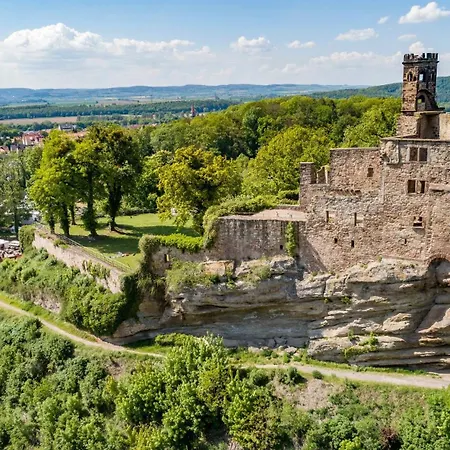 Blick Zur Burg *
